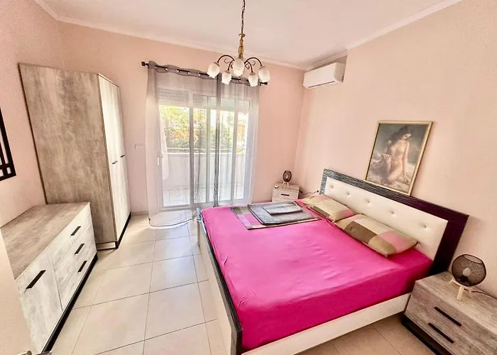 Quaint Apt Gem ,Your Home Away From Home